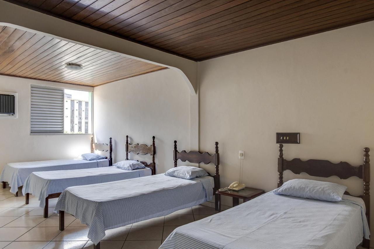 Hotel Estrela Do Vale Ипатинга Экстерьер фото