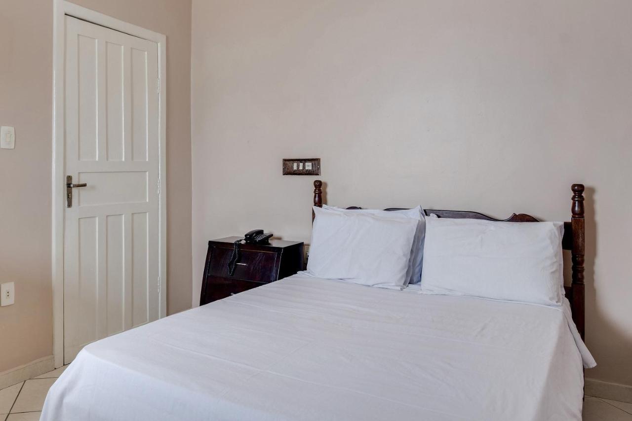 Hotel Estrela Do Vale Ипатинга Экстерьер фото